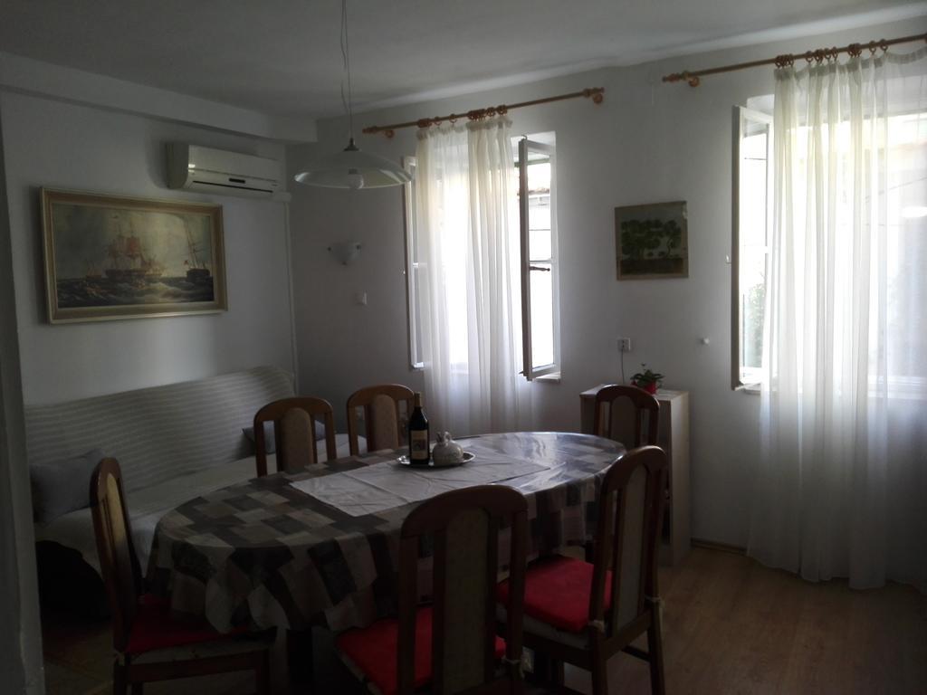 Apartman Drazin Kaštela エクステリア 写真