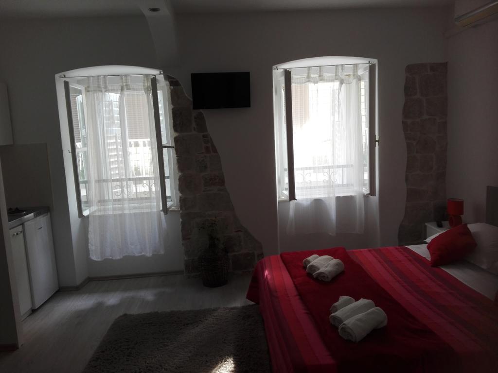 Apartman Drazin Kaštela エクステリア 写真