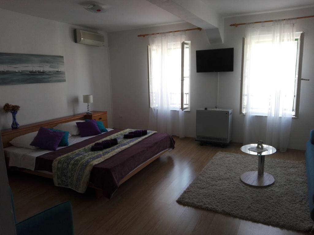 Apartman Drazin Kaštela エクステリア 写真